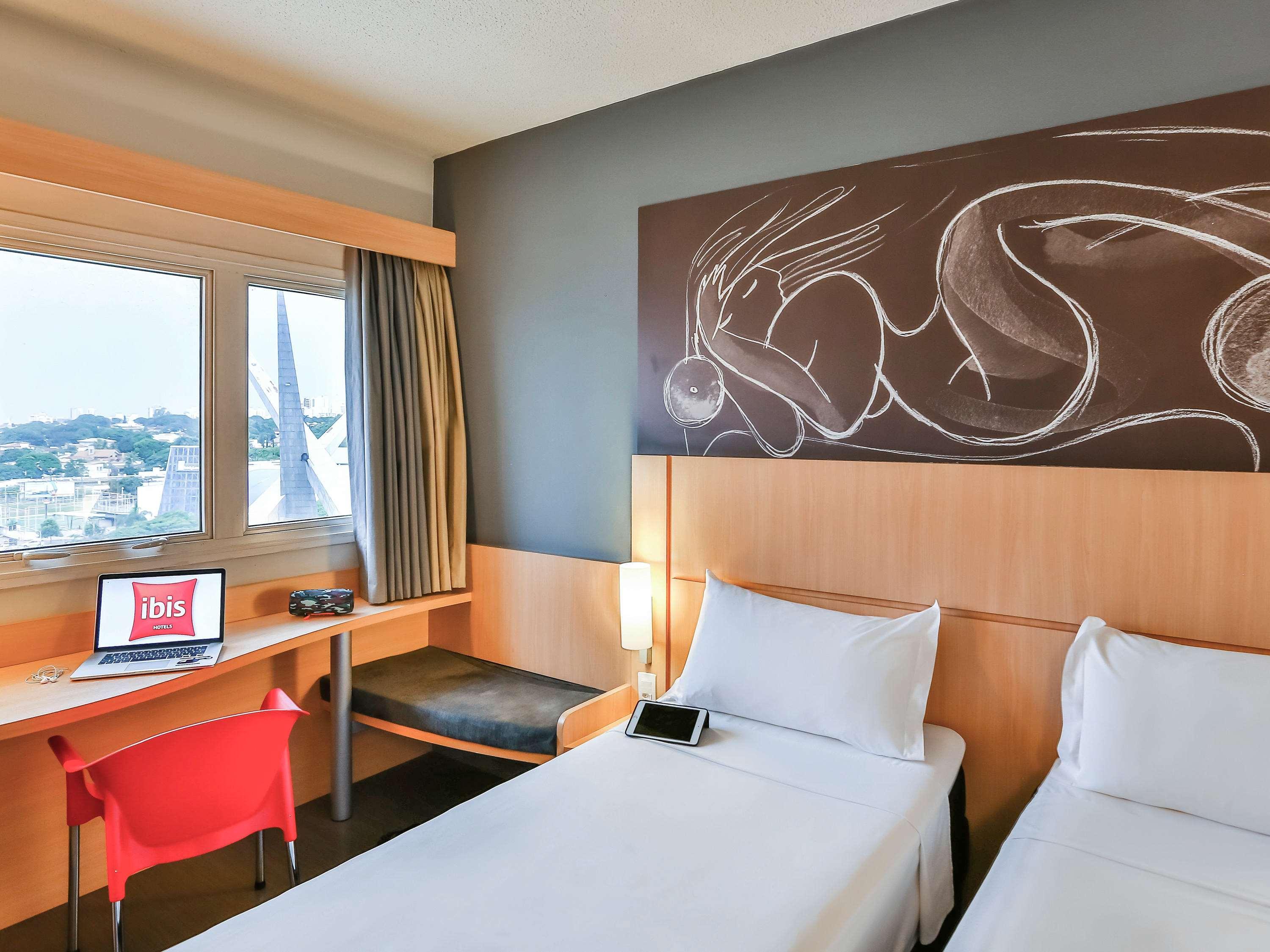 Ibis Goiania Hotell Exteriör bild