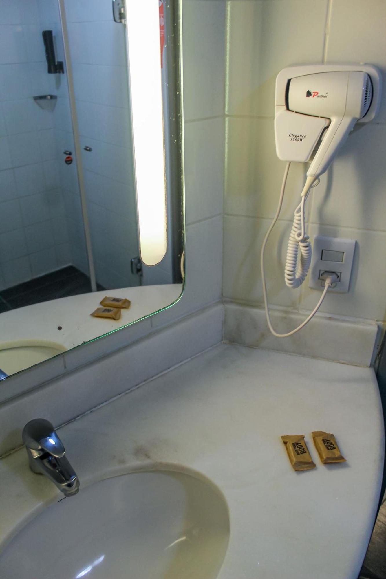 Ibis Goiania Hotell Exteriör bild